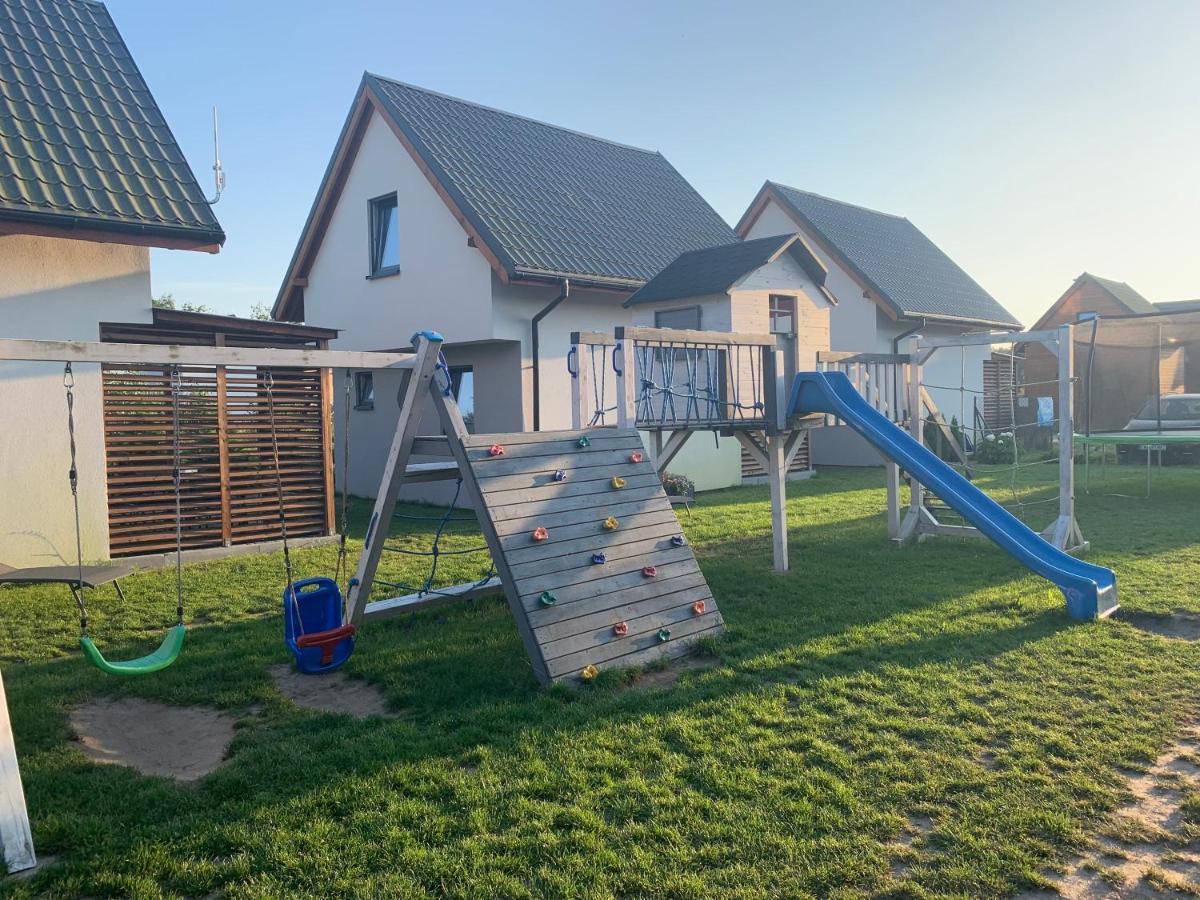 Nadmorskie Domki Blu Debki Exterior photo
